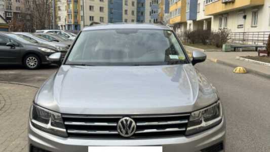 Volkswagen Tiguan II, 2020, пробег 59600 км