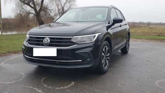 Volkswagen Tiguan II Рестайлинг, 2020, пробег 107000 км