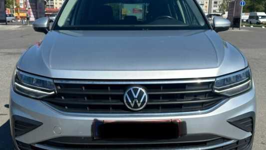 Volkswagen Tiguan II Рестайлинг, 2021, пробег 124500 км