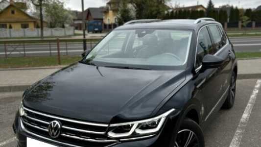 Volkswagen Tiguan II Рестайлинг, 2021, пробег 63000 км