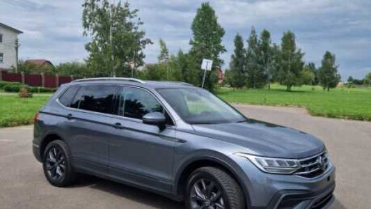 Volkswagen Tiguan II Рестайлинг, 2022, пробег 22000 км