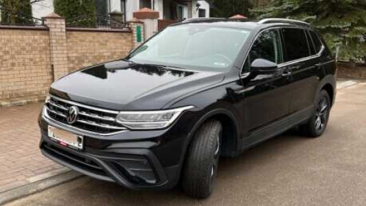 Volkswagen Tiguan II Рестайлинг, 2022, пробег 31000 км