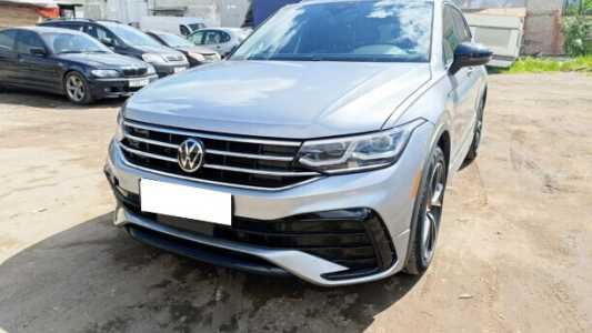 Volkswagen Tiguan II Рестайлинг, 2022, пробег 47000 км Volkswagen Tiguan II Рестайлинг, 2022, пробег 47000 км