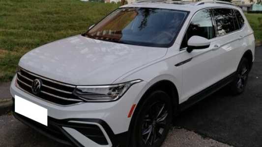 Volkswagen Tiguan II Рестайлинг, 2022, пробег 51000 км