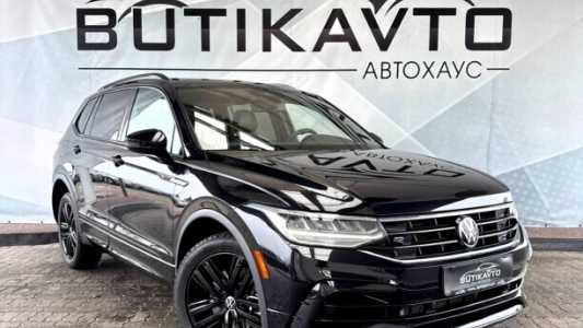 Volkswagen Tiguan II Рестайлинг, 2022, пробег 96000 км Volkswagen Tiguan II Рестайлинг, 2022, пробег 96000 км