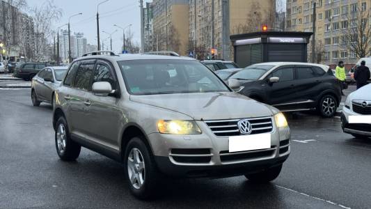 Volkswagen Touareg I