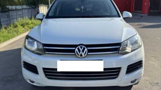 Volkswagen Touareg II, 2013, пробег 98000 км Volkswagen Touareg II, 2013, пробег 98000 км