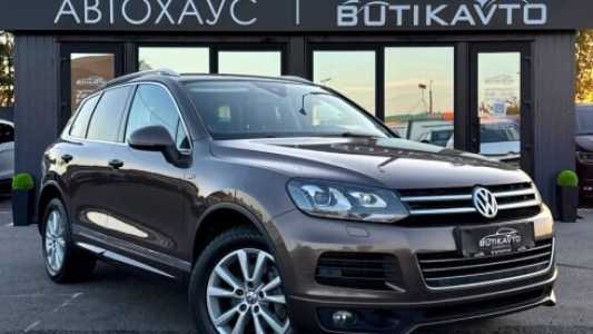 Volkswagen Touareg II, 2014, пробег 179000 км Volkswagen Touareg II, 2014, пробег 179000 км