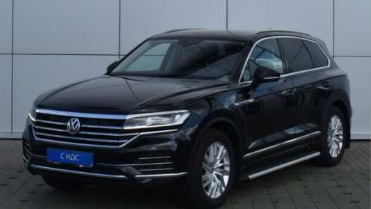 Volkswagen Touareg III, 2018, пробег 195724 км Volkswagen Touareg III, 2018, пробег 195724 км