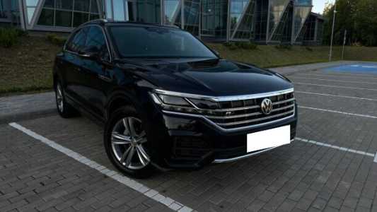 Volkswagen Touareg III, 2019, пробег 102800 км Volkswagen Touareg III, 2019, пробег 102800 км