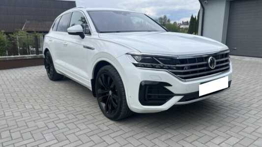 Volkswagen Touareg III, 2019, пробег 135000 км Volkswagen Touareg III, 2019, пробег 135000 км