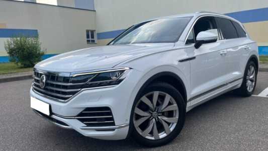 Volkswagen Touareg III, 2019, пробег 186800 км Volkswagen Touareg III, 2019, пробег 186800 км