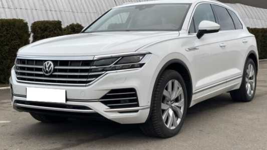 Volkswagen Touareg III, 2019, пробег 186800 км Volkswagen Touareg III, 2019, пробег 186800 км