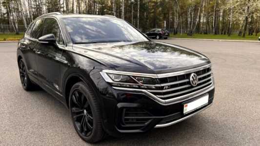 Volkswagen Touareg III, 2019, пробег 208000 км Volkswagen Touareg III, 2019, пробег 208000 км