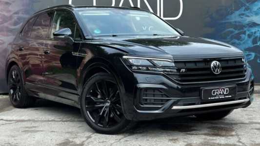Volkswagen Touareg III, 2020, пробег 167000 км Volkswagen Touareg III, 2020, пробег 167000 км