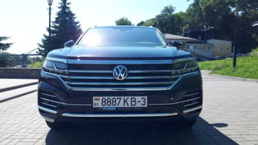 Volkswagen Touareg III, 2020, пробег 42000 км Volkswagen Touareg III, 2020, пробег 42000 км