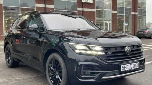 Volkswagen Touareg III, 2020, пробег 95000 км Volkswagen Touareg III, 2020, пробег 95000 км