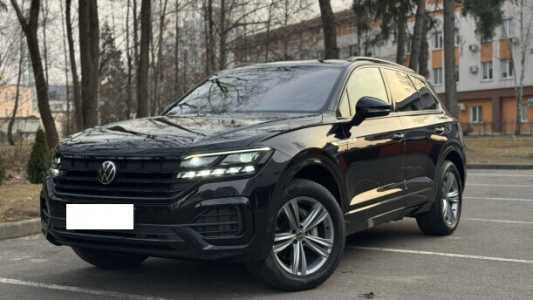 Volkswagen Touareg III, 2021, пробег 37600 км Volkswagen Touareg III, 2021, пробег 37600 км