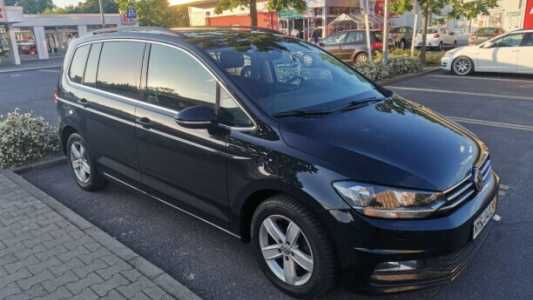 Volkswagen Touran II, 2017, пробег 215000 км