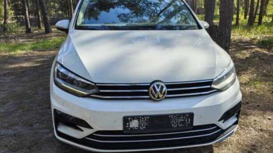 Volkswagen Touran II, 2018, пробег 180000 км