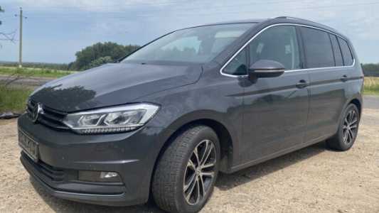 Volkswagen Touran II, 2018, пробег 292000 км