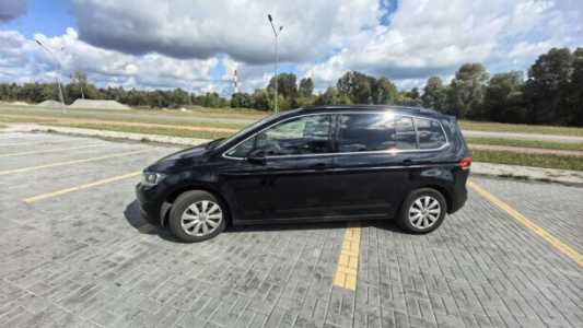 Volkswagen Touran II, 2018, пробег 300000 км