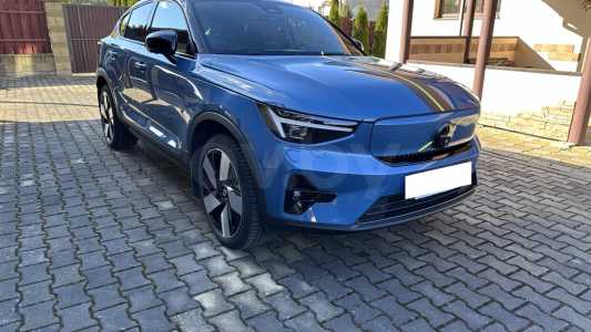 Volvo C40 I