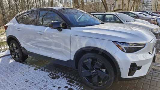Volvo C40 I