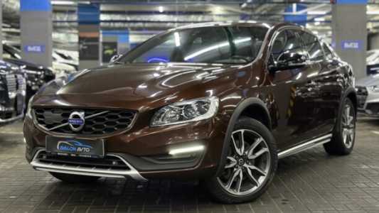 Volvo S60 Cross Country , 2018, пробег 186511 км