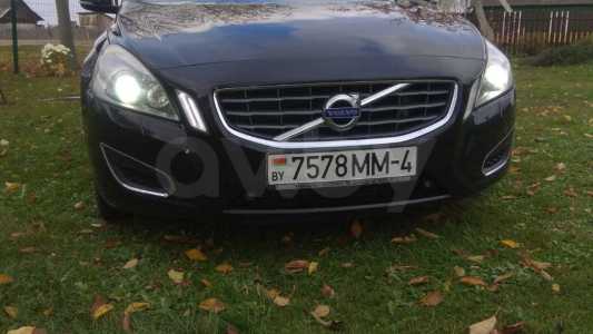 Volvo S60 II