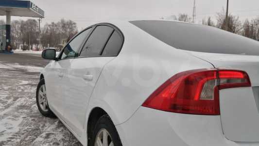 Volvo S60 II