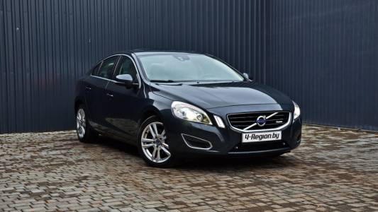 Volvo S60 II