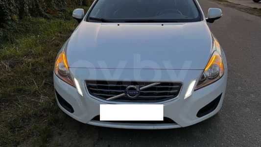 Volvo S60 II