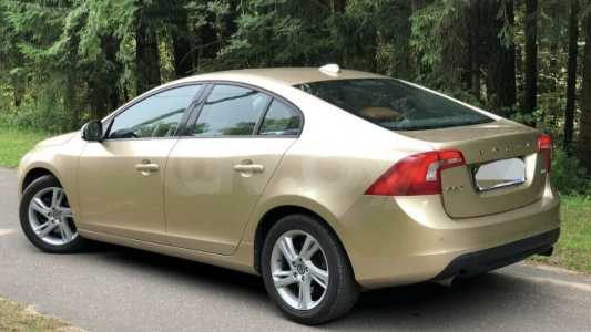 Volvo S60 II