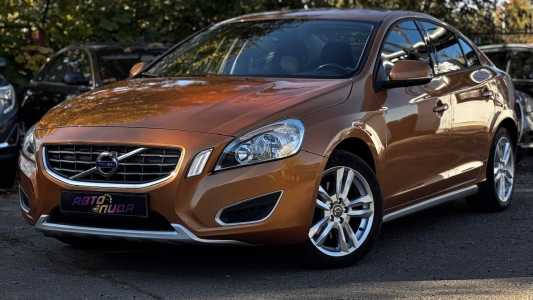 Volvo S60 II