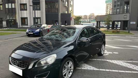 Volvo S60 II