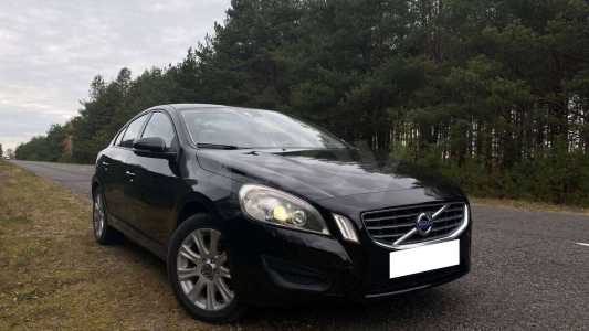 Volvo S60 II