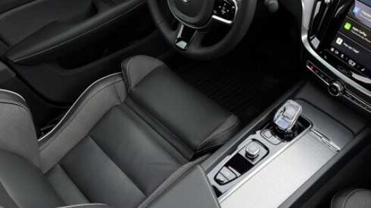 Volvo S60 III, 2024, пробег 1100 км