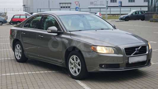 Volvo S80 II