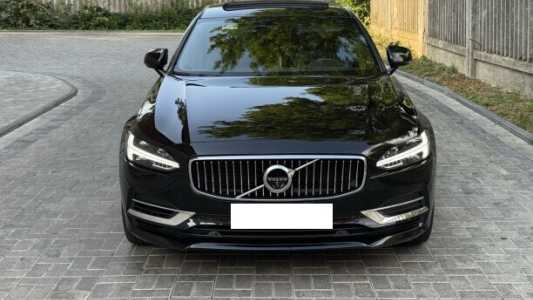 Volvo S90 II, 2019, пробег 105000 км Volvo S90 II, 2019, пробег 105000 км