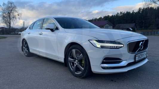 Volvo S90 II
