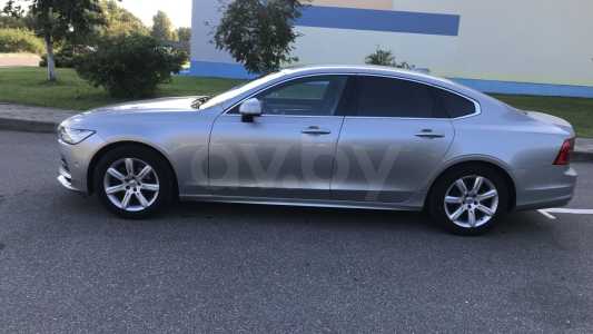 Volvo S90 II