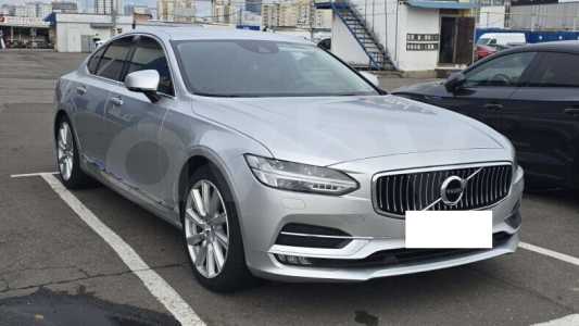 Volvo S90 II