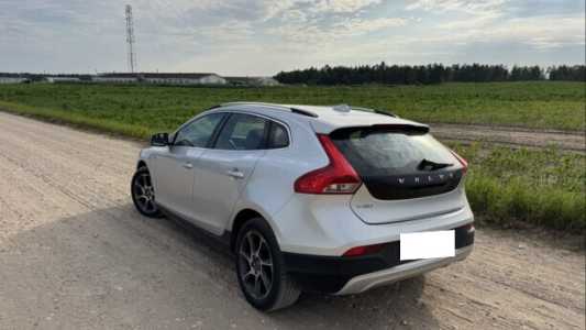 Volvo V40 Cross Country I, 2015, пробег 233313 км Volvo V40 Cross Country I, 2015, пробег 233313 км