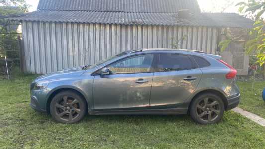 Volvo V40 Cross Country I