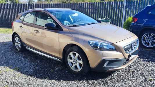 Volvo V40 Cross Country I