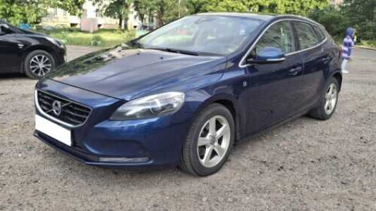 Volvo V40 II, 2015, пробег 352000 км