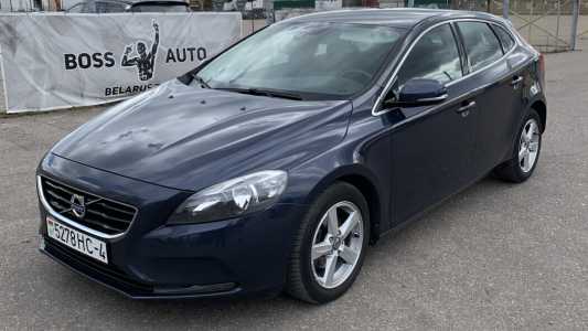 Volvo V40 II