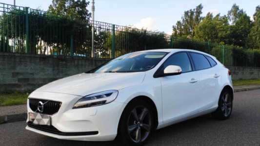 Volvo V40 II  Рестайлинг, 2017, пробег 250000 км