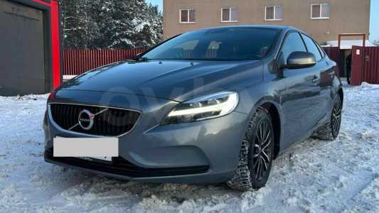 Volvo V40 II Рестайлинг